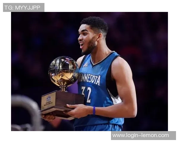 戴森丹尼尔斯的崛起之路：从青涩新星到NBA未来之星的蜕变